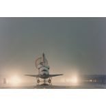 NASA, Eine sehr schöne Frontalansicht des Space Shuttle Columbia (Mission STS-94), das bei der