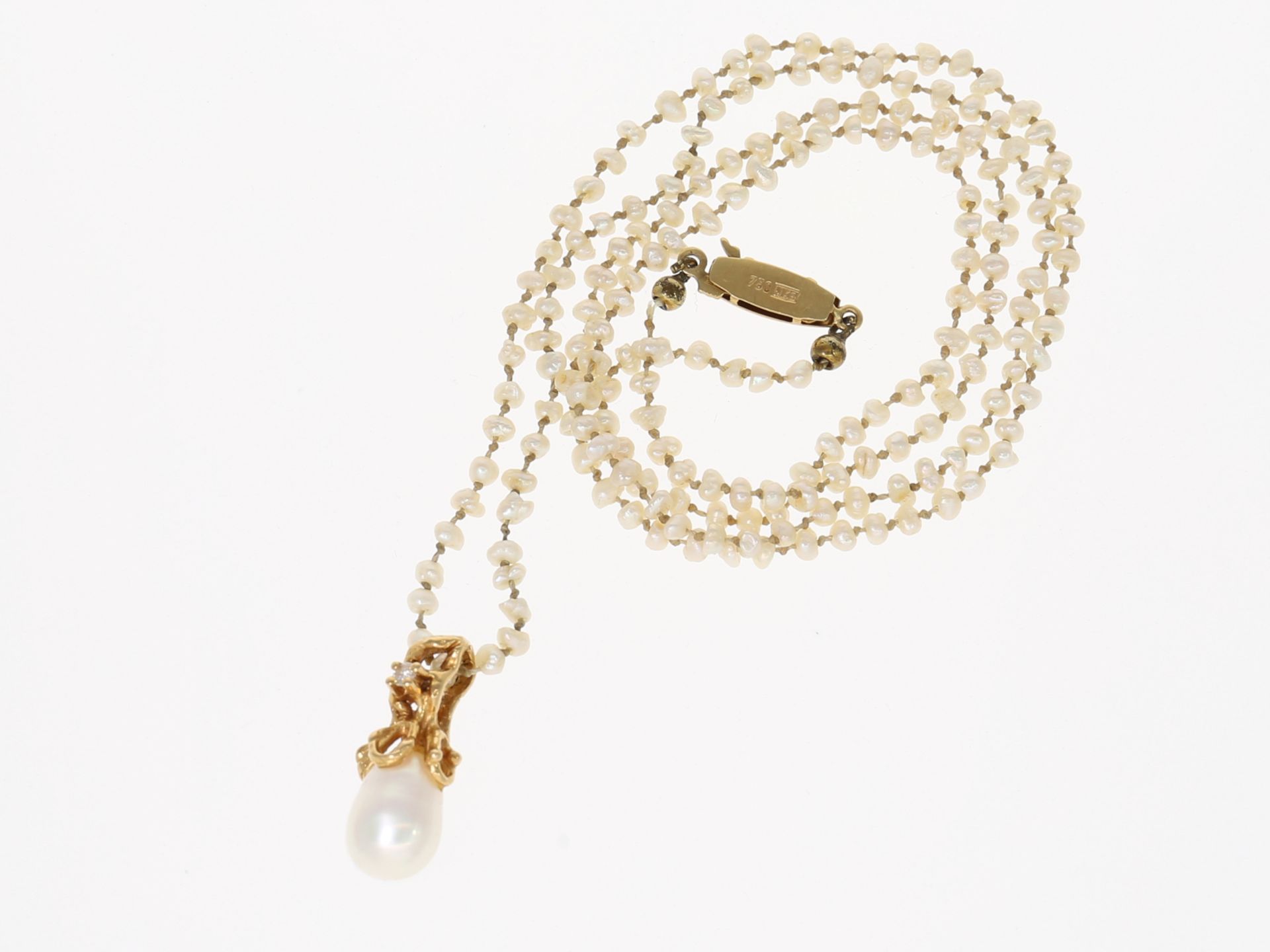 Kette/Collier: zierliche Perlenkette mit Goldschmiedeanhänger, Handarbeit aus 18K Gelbgold - Bild 3 aus 3
