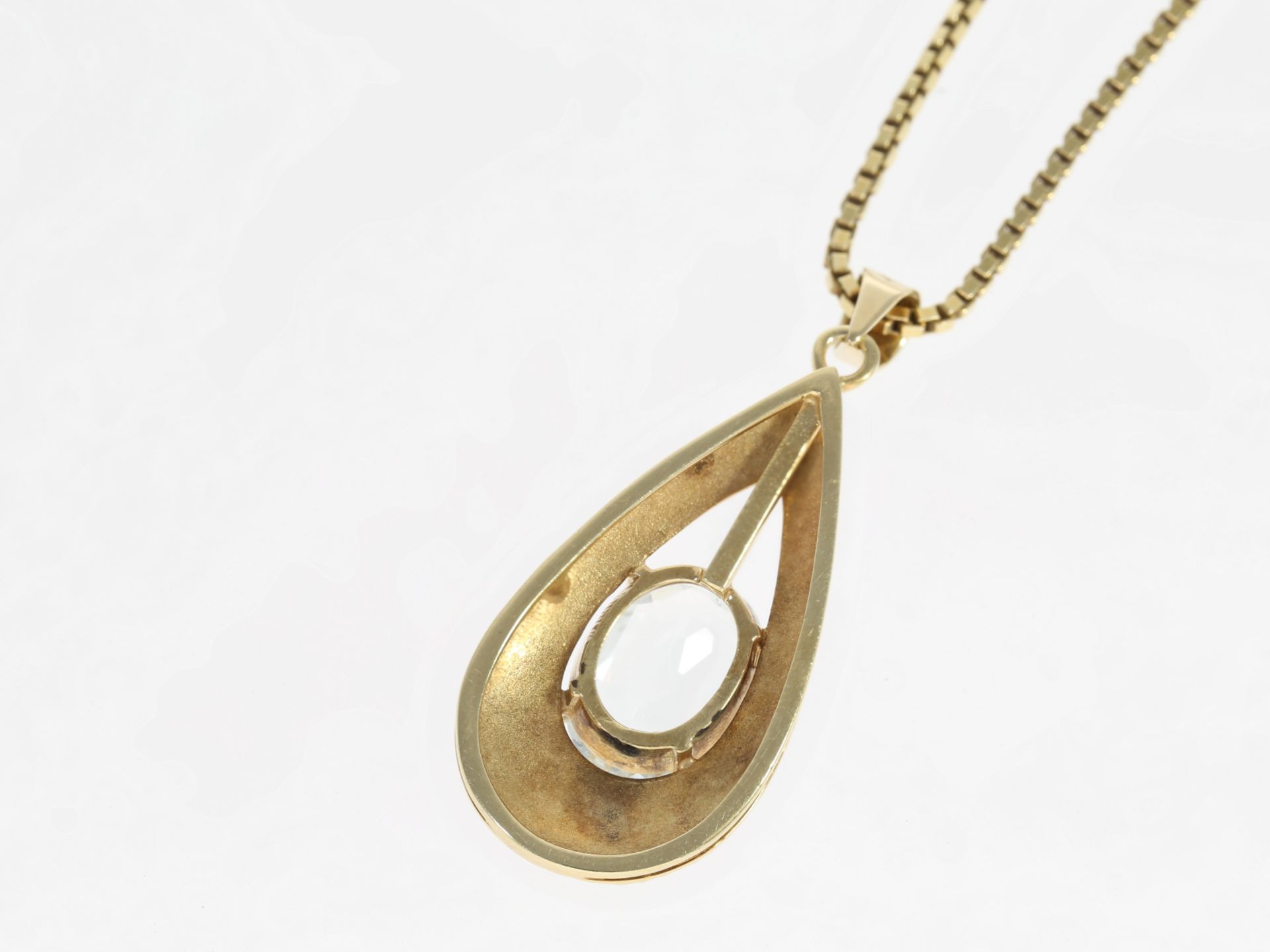 Kette/Collier: Venezianer Goldkette mit Aquamarin-Goldschmiedeanhänger - Bild 2 aus 3