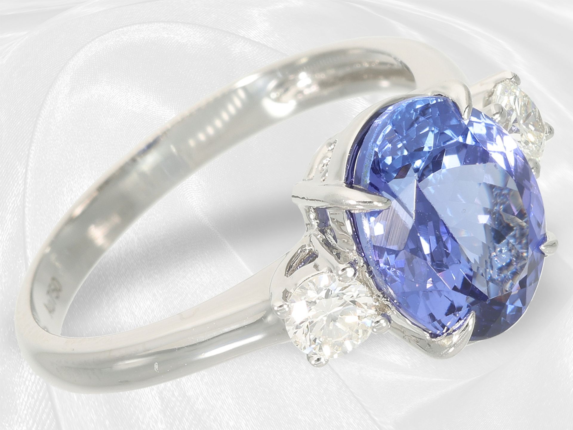 Ring: like new white gold tanzanite/brilliant-cut diamond goldsmith ring - Image 2 of 5