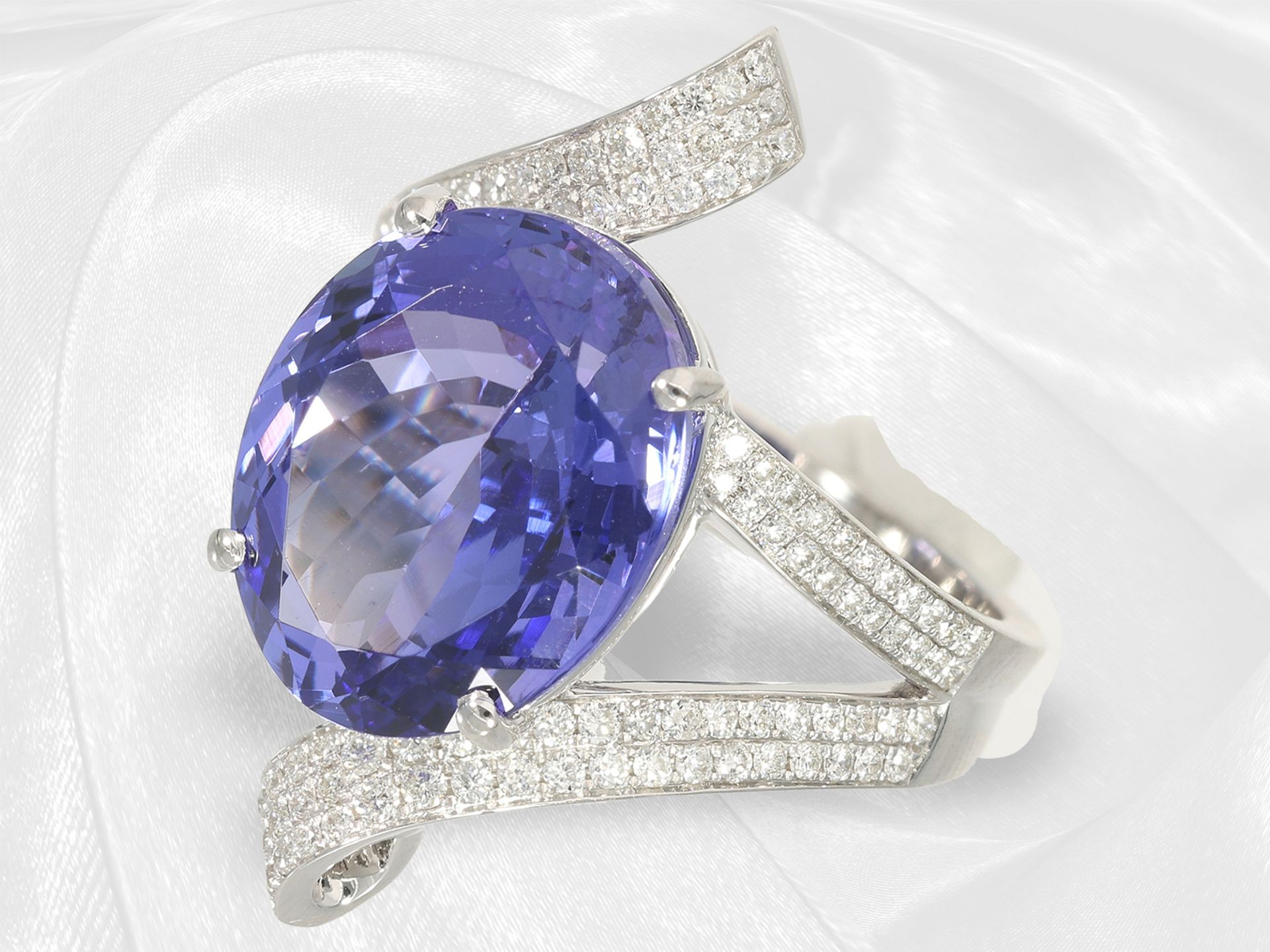 Very beautiful and high quality tanzanite/brilliant-cut diamond designer goldsmith ring, beautiful t - Image 2 of 6