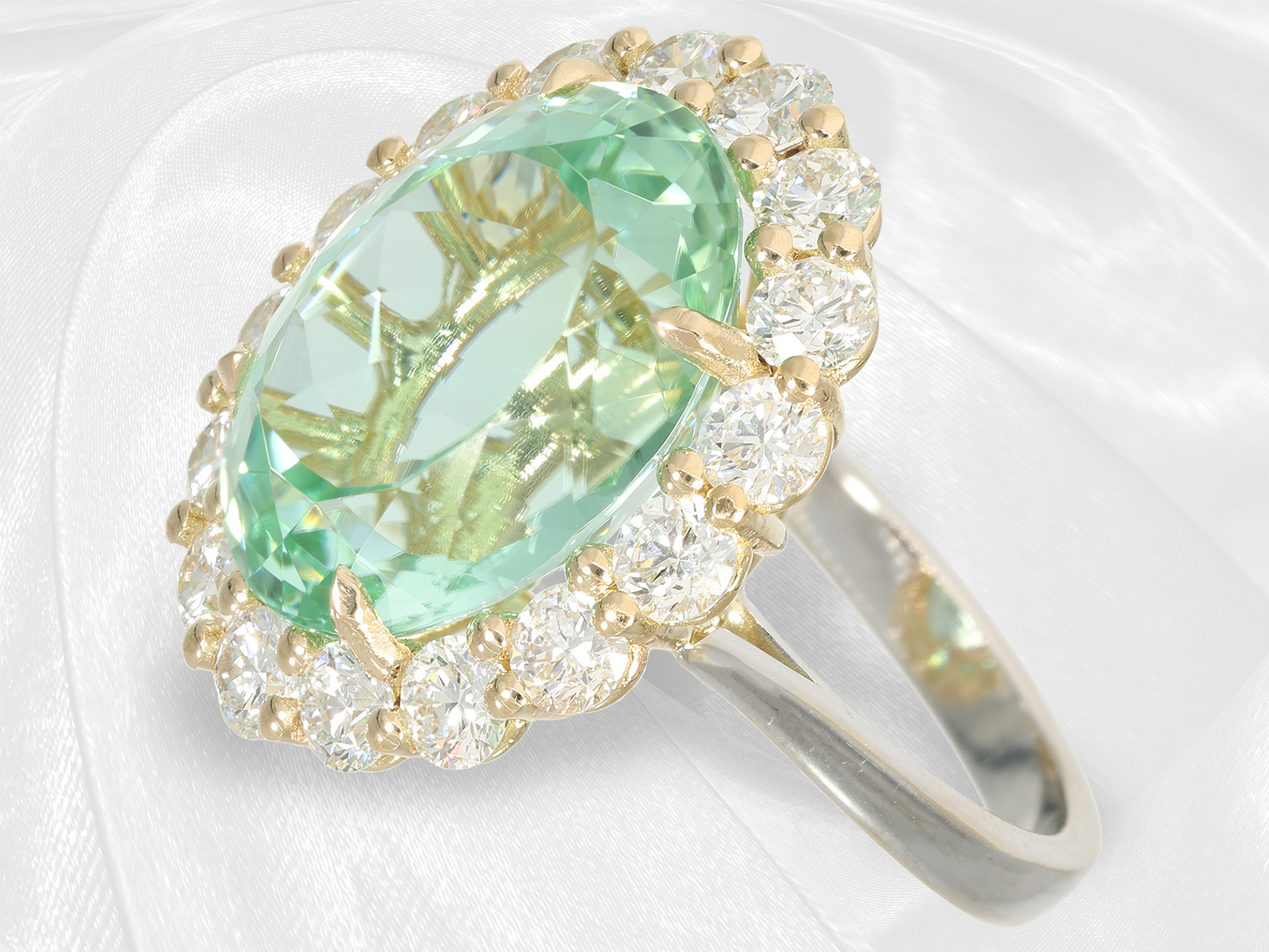 Ring: extremely high-quality tourmaline ring, eye-clean certified Paraiba of 15.06ct - Image 3 of 9