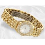 Armbanduhr: luxuriöse, schwere Damenuhr Chopard "GSTAAD", 18K Gold mit Brillantlünette, Ref.5229