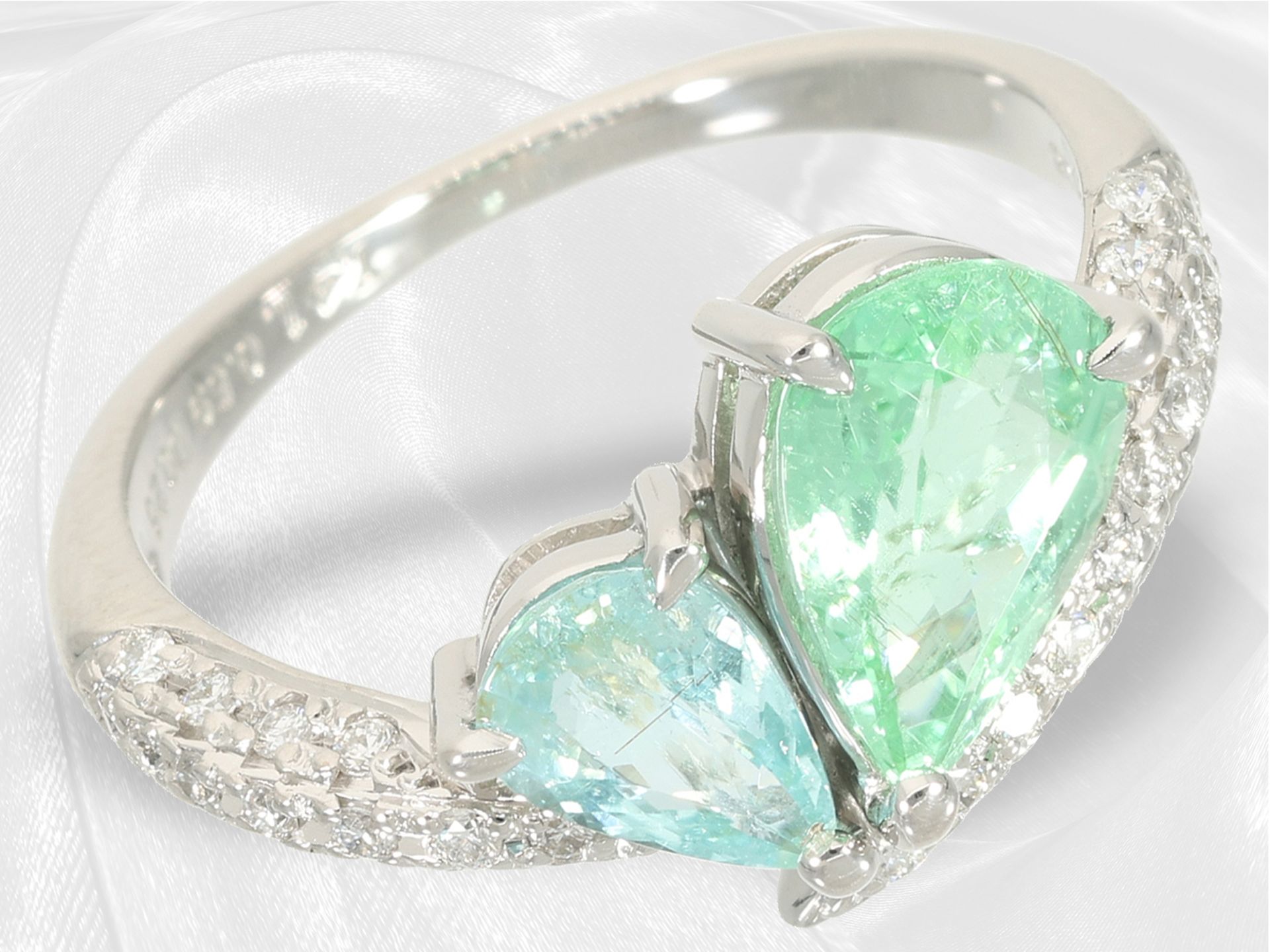 Ring: fancy goldsmith ring with precious Paraiba tourmalines, like new - Image 3 of 4