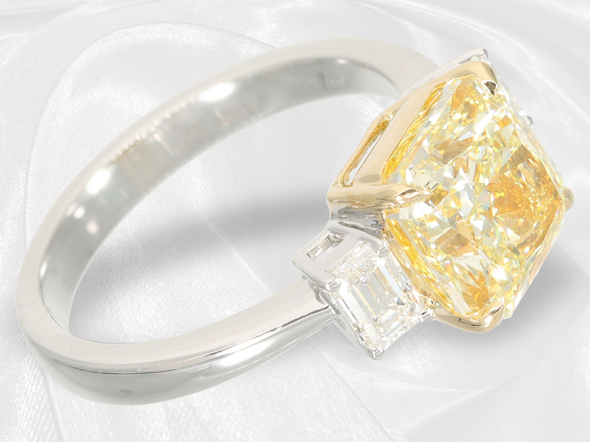 Ring: very fine fancy brilliant-cut diamond ring of very rare colour, 4.02ct, GIA Report - Image 3 of 7