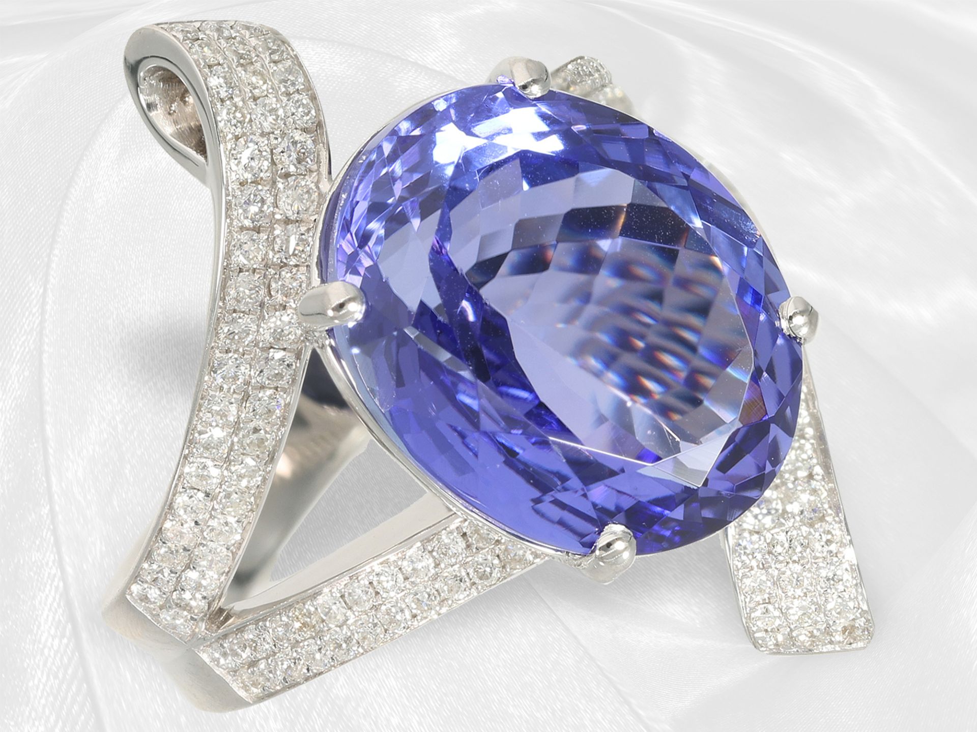 Very beautiful and high quality tanzanite/brilliant-cut diamond designer goldsmith ring, beautiful t - Image 4 of 6