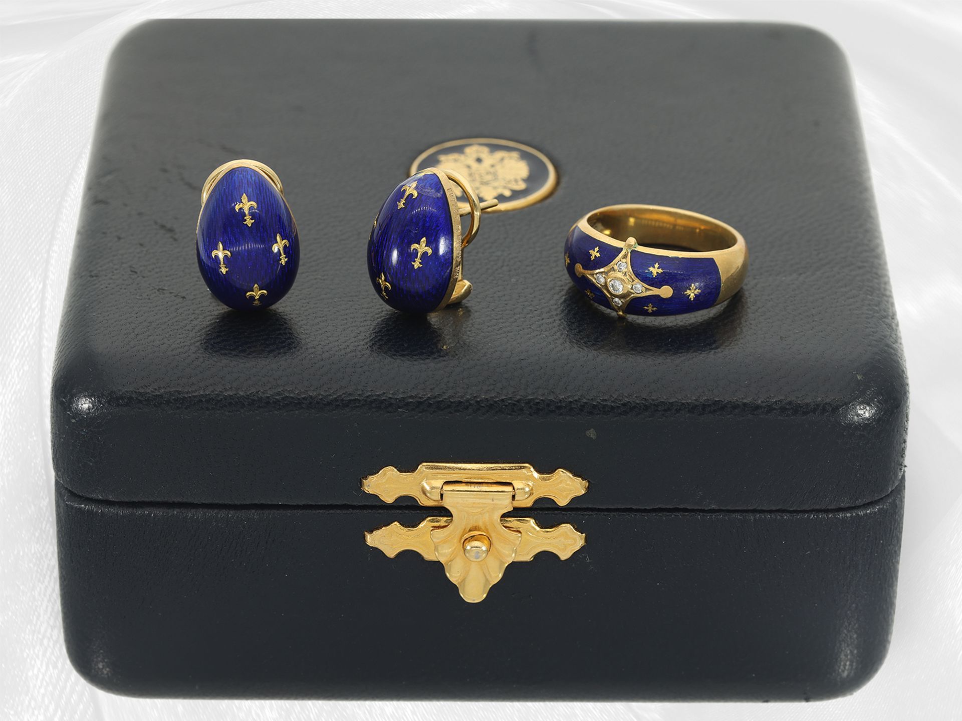 Ring/Ohrschmuck: exklusives emailliertes Fabergé Schmuckset aus Ohrclips und Ring, 18K Gelbgold, Fab - Bild 6 aus 9