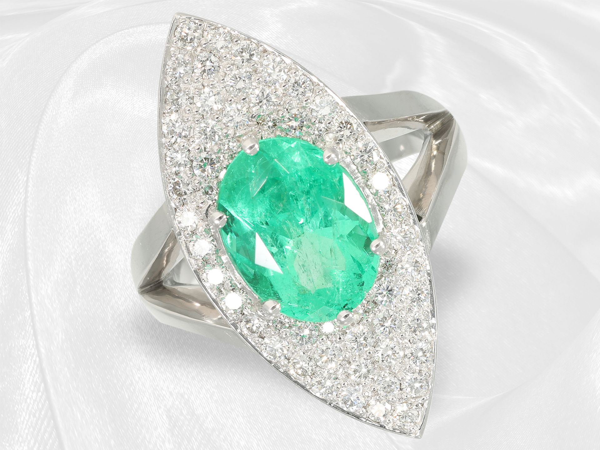 Formerly very expensive emerald/brilliant-cut diamond goldsmith ring with Colombian top quality emer - Image 4 of 7