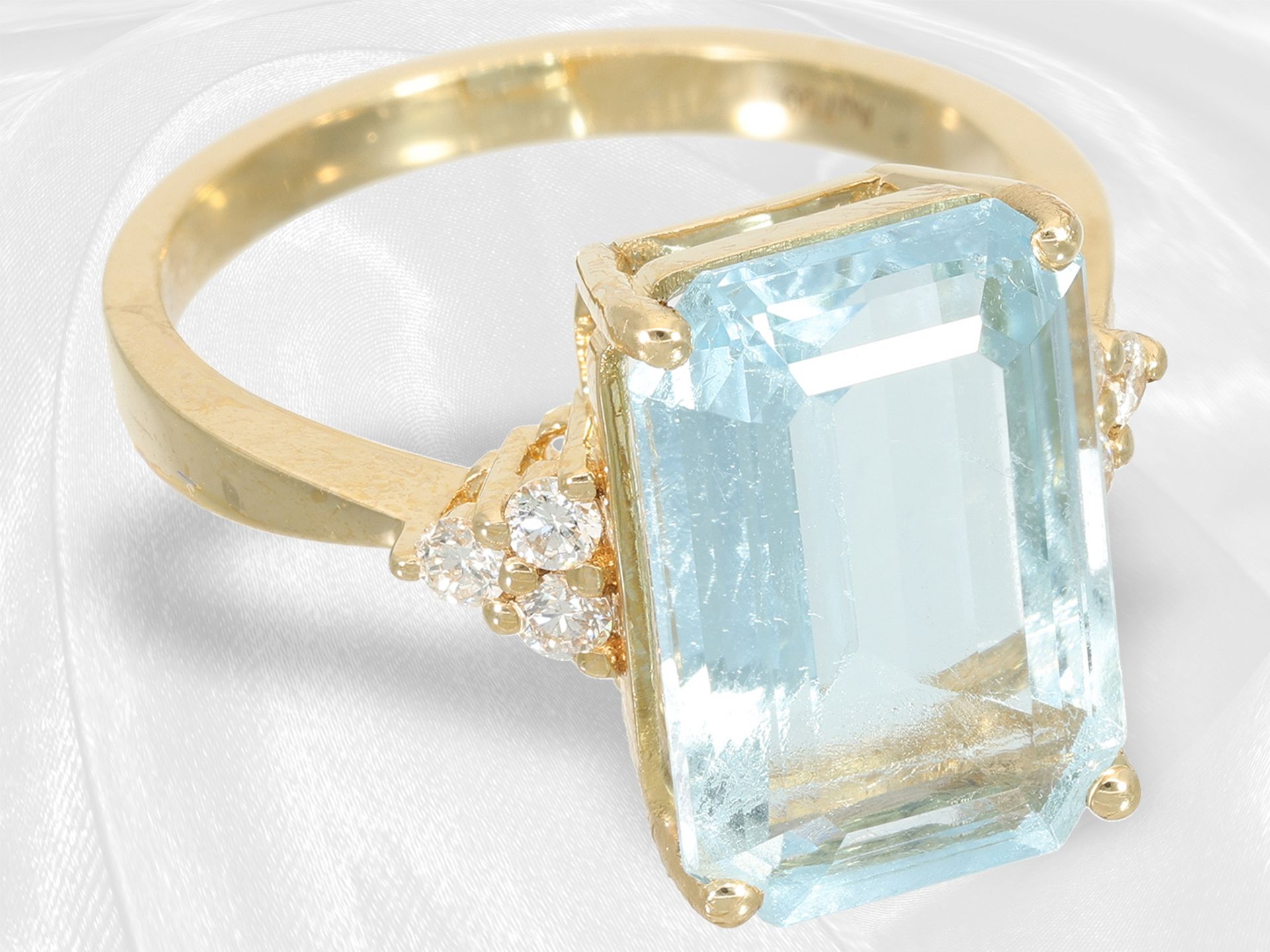 Like new aquamarine/brilliant-cut diamond goldsmith ring, beautiful aquamarine of approx. 5.25ct - Image 2 of 4