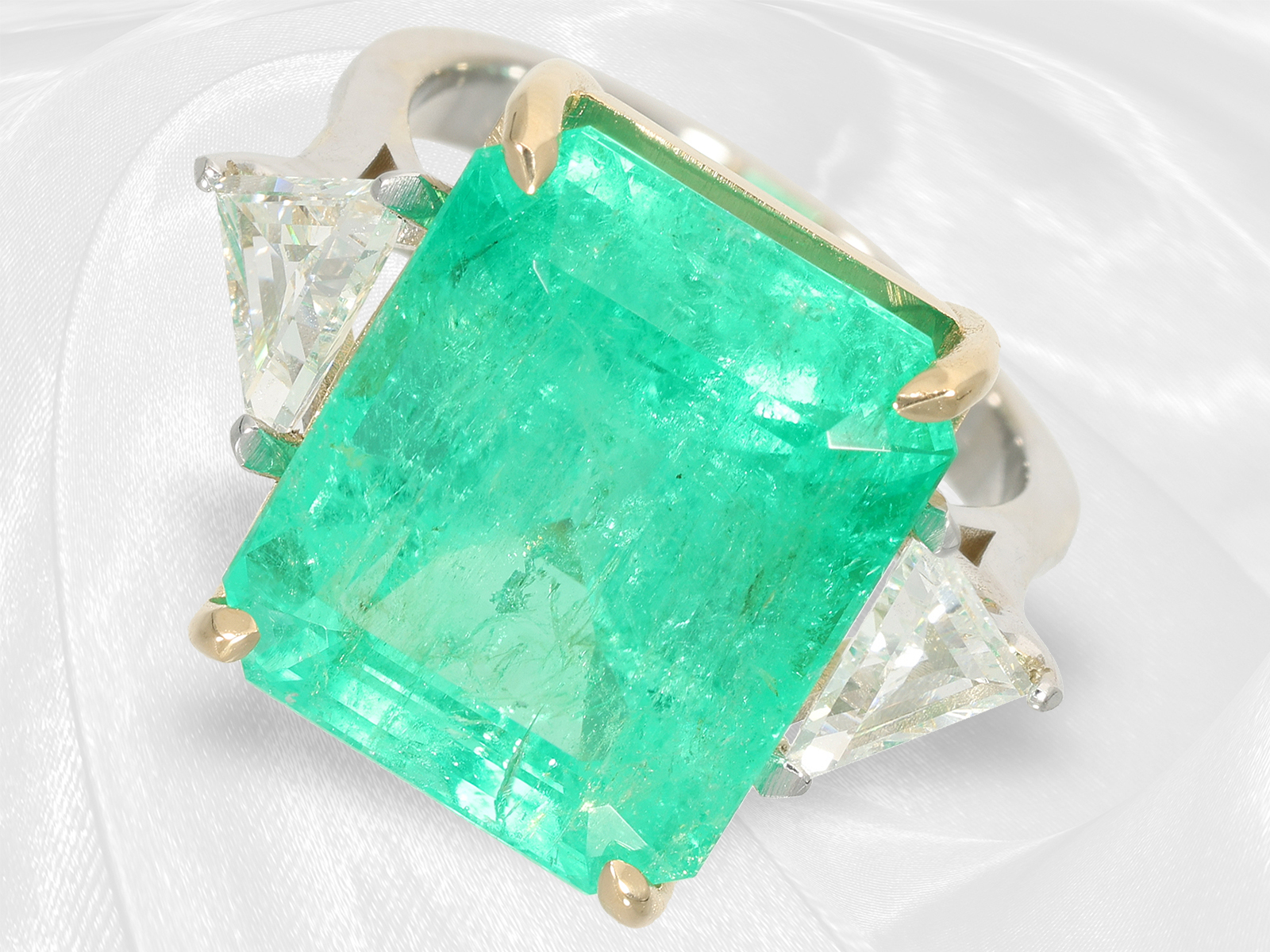 Ring: very high quality goldsmith ring with Colombian emerald of 13.21ct - Image 5 of 7