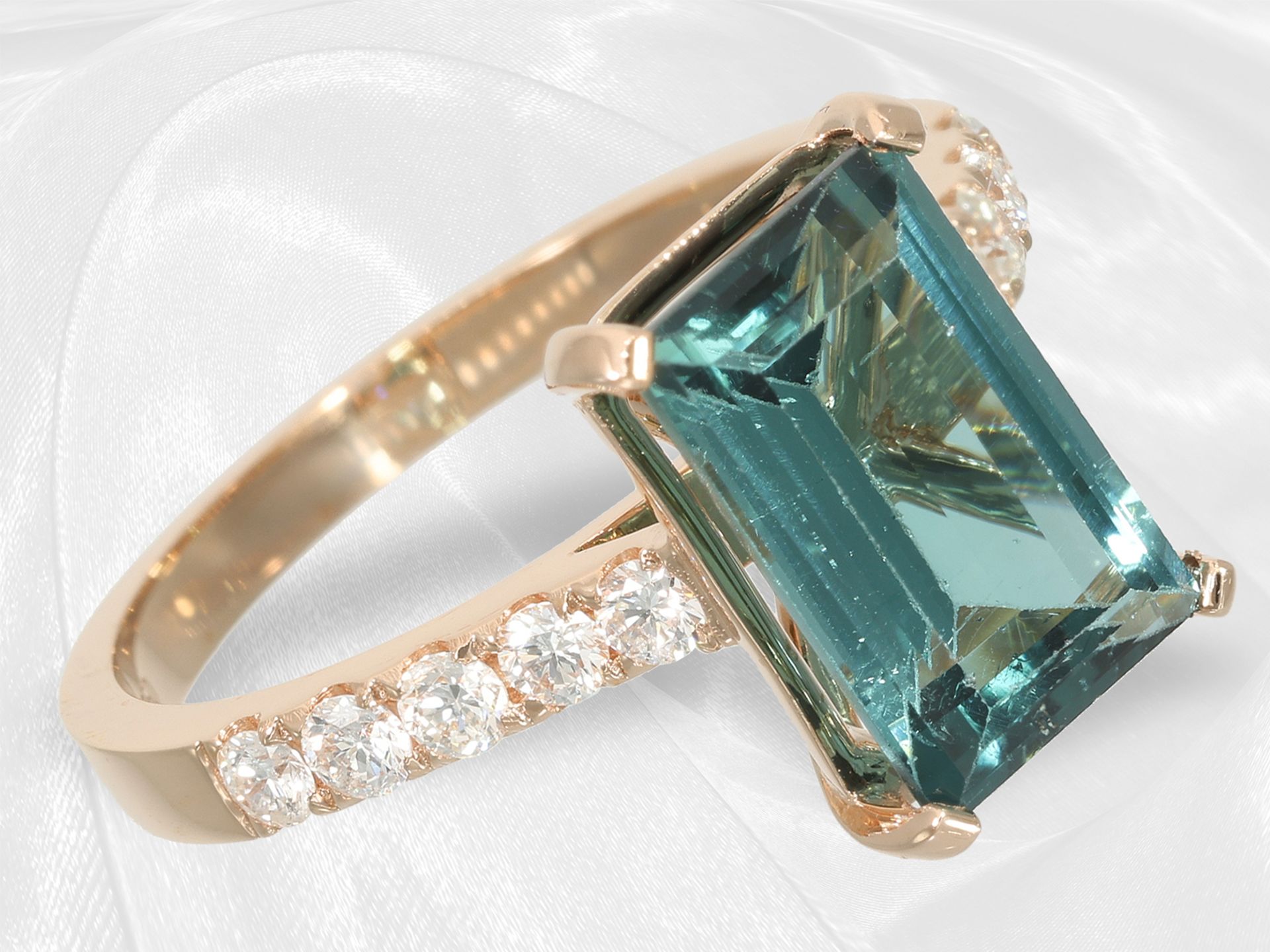 Ring: beautiful goldsmith's ring with tourmaline and brilliant-cut diamonds, 18K gold - Image 6 of 10