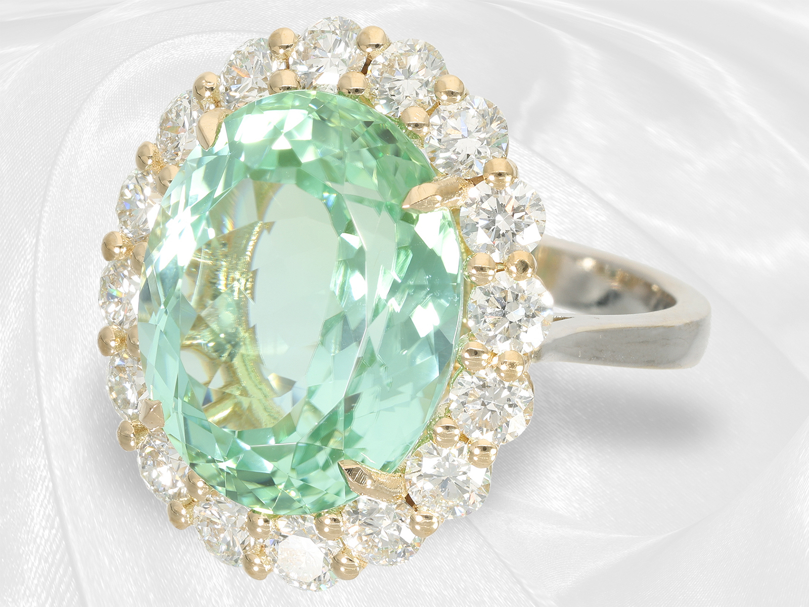 Ring: extremely high-quality tourmaline ring, eye-clean certified Paraiba of 15.06ct - Image 6 of 9