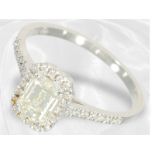 Ring: Feiner und moderner Diamant-Goldschmiedering aus 18K Weißgold, neuwertig