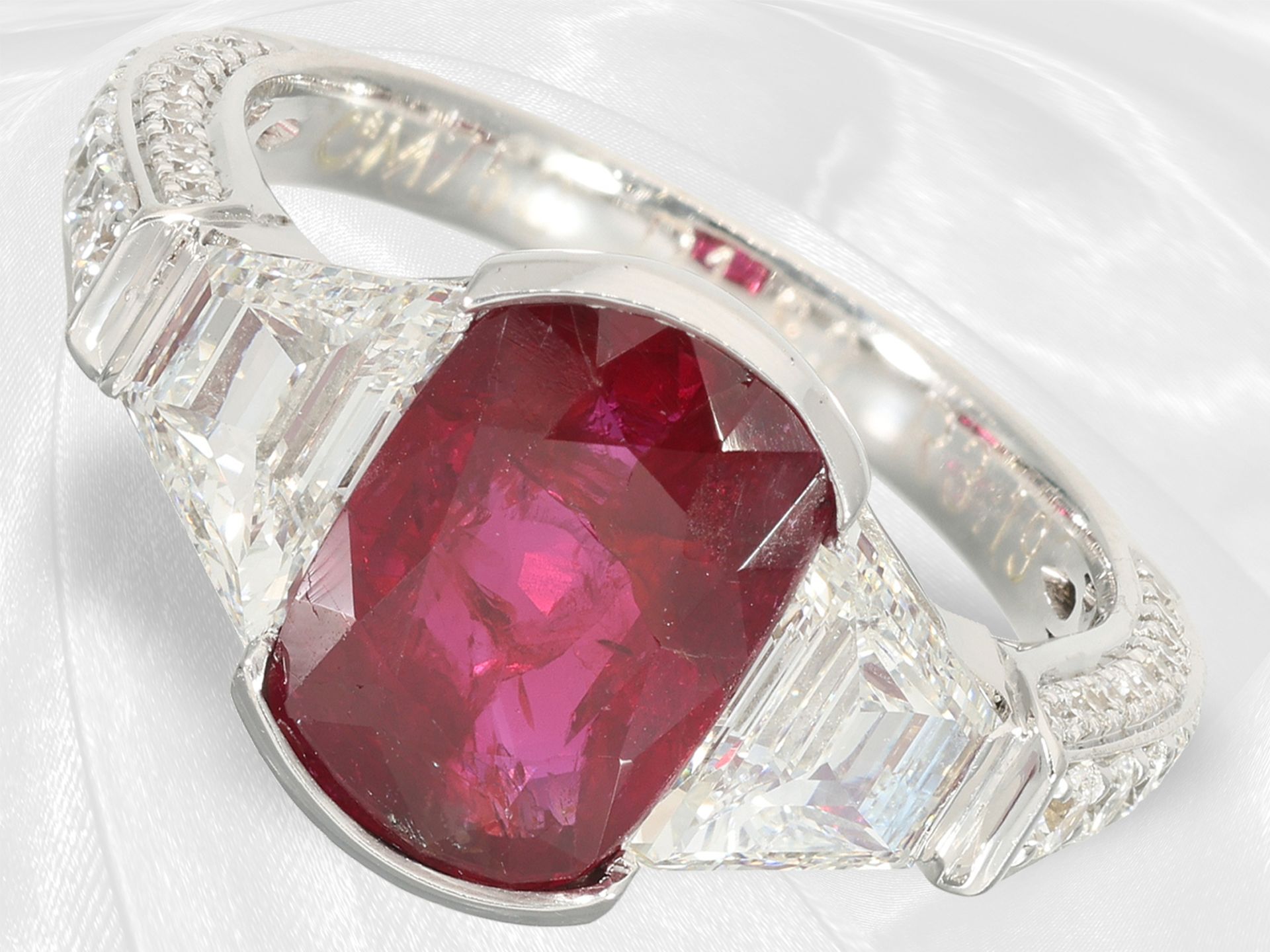 Ring: exclusiver Goldschmiedering, NO-HEAT Burma-Rubin "Vivid Pigeon's Blood", 3,19ct, WGA 44.140€ - Bild 5 aus 5