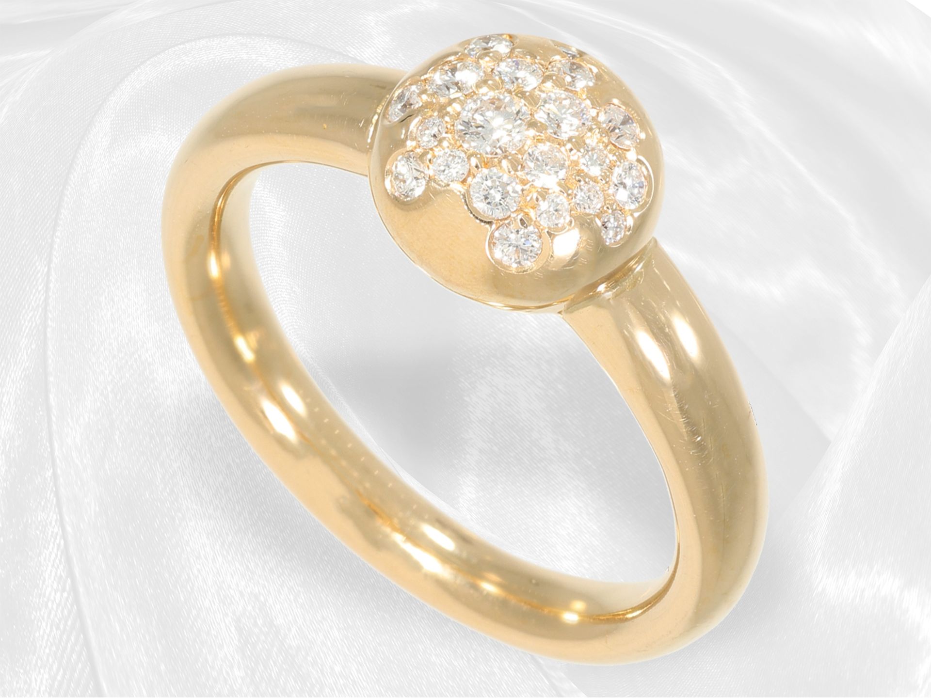 Unworn designer brilliant-cut diamond goldsmith ring by Cervera, model "Button", 18K pink gold