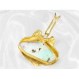 Handgefertigter Designer-Goldschmiedeanhänger mit schönem Opal und Brillant besetzt, 18K Gold