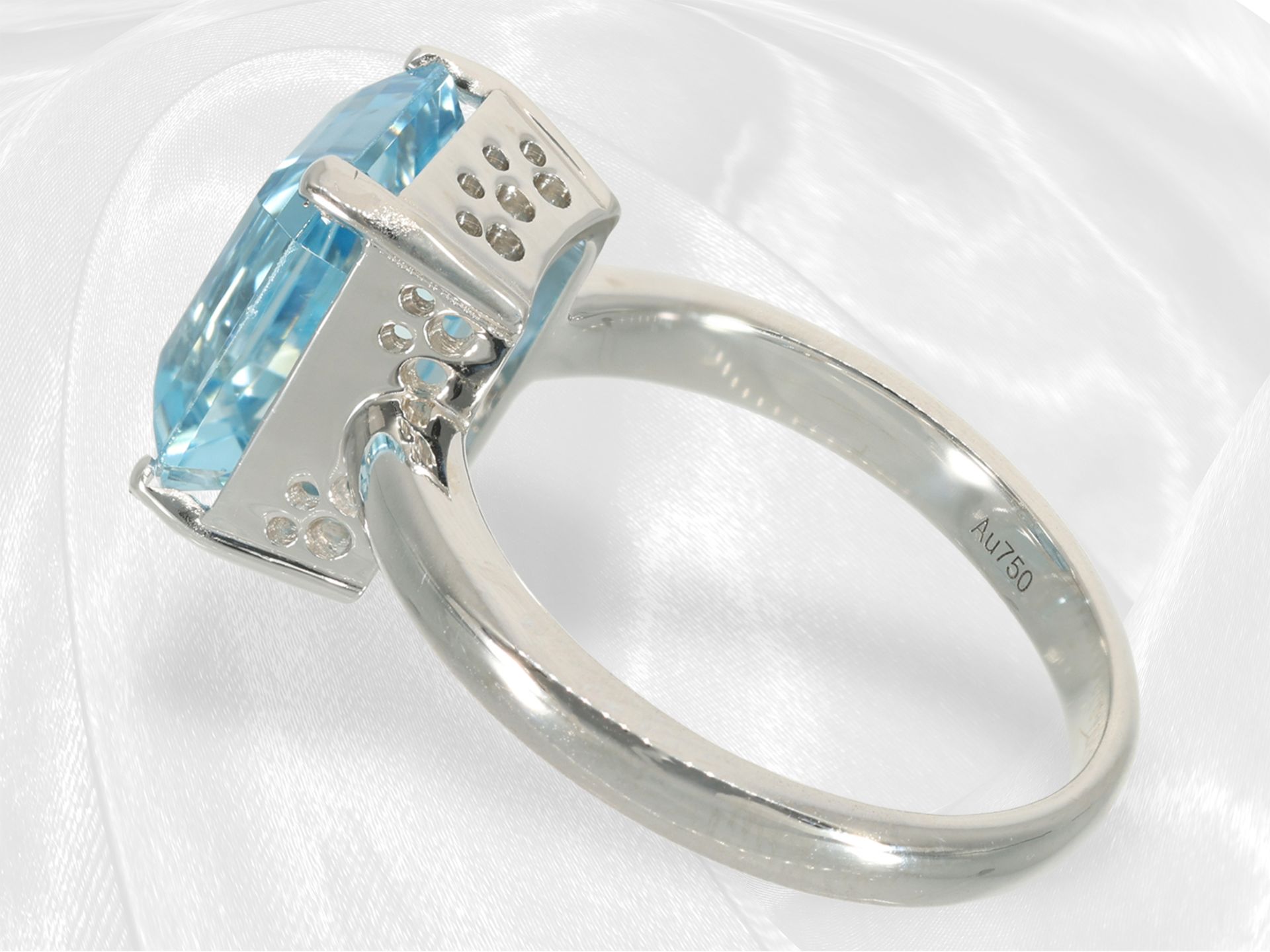 Fine aquamarine gold ring, very beautiful aquamarine of approx. 4.5ct - Image 5 of 5