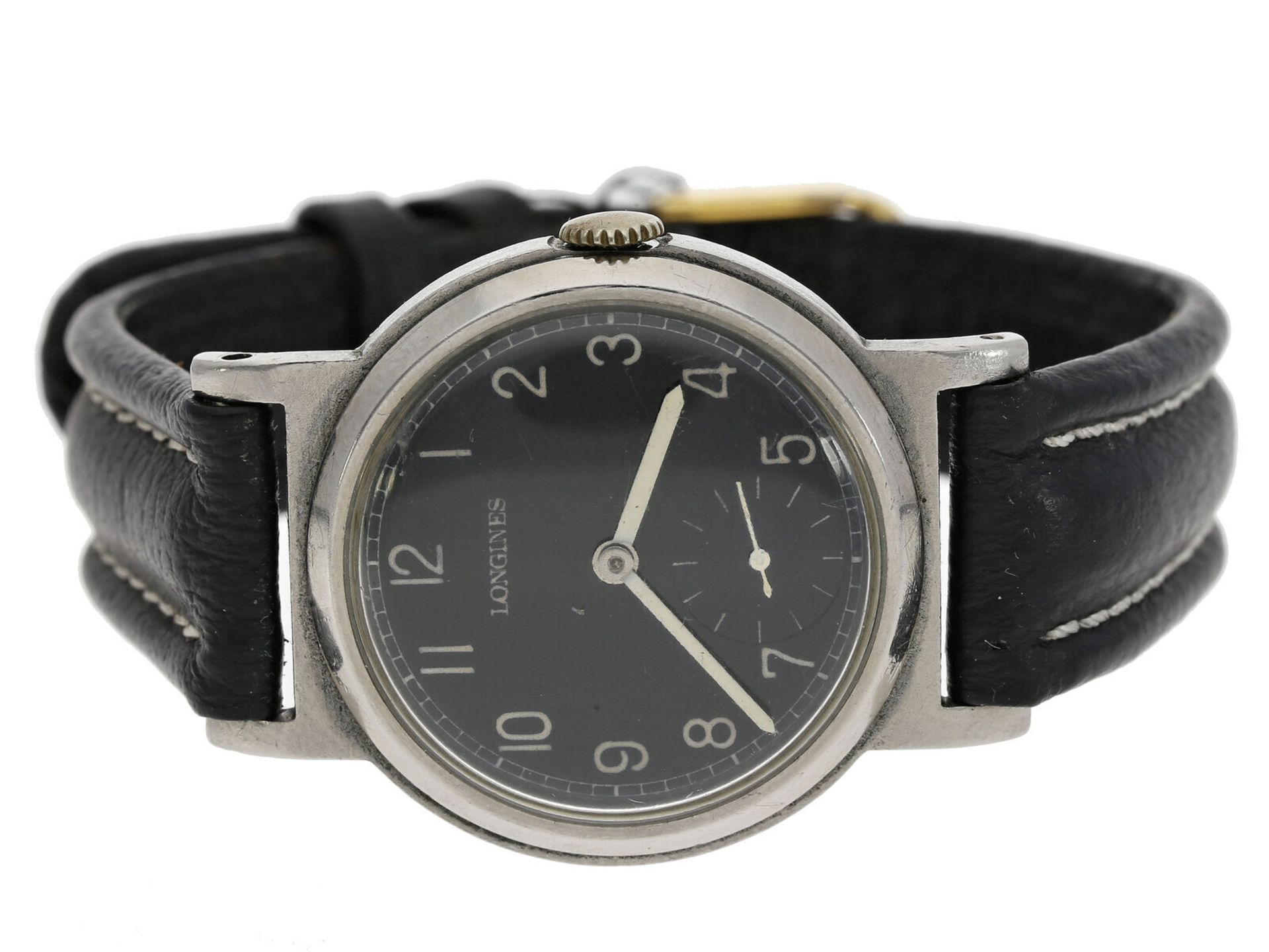 Armbanduhr: frühe Herrenuhr in Stahl mit schwarzem Zifferblatt, Longines, um 1940-1945