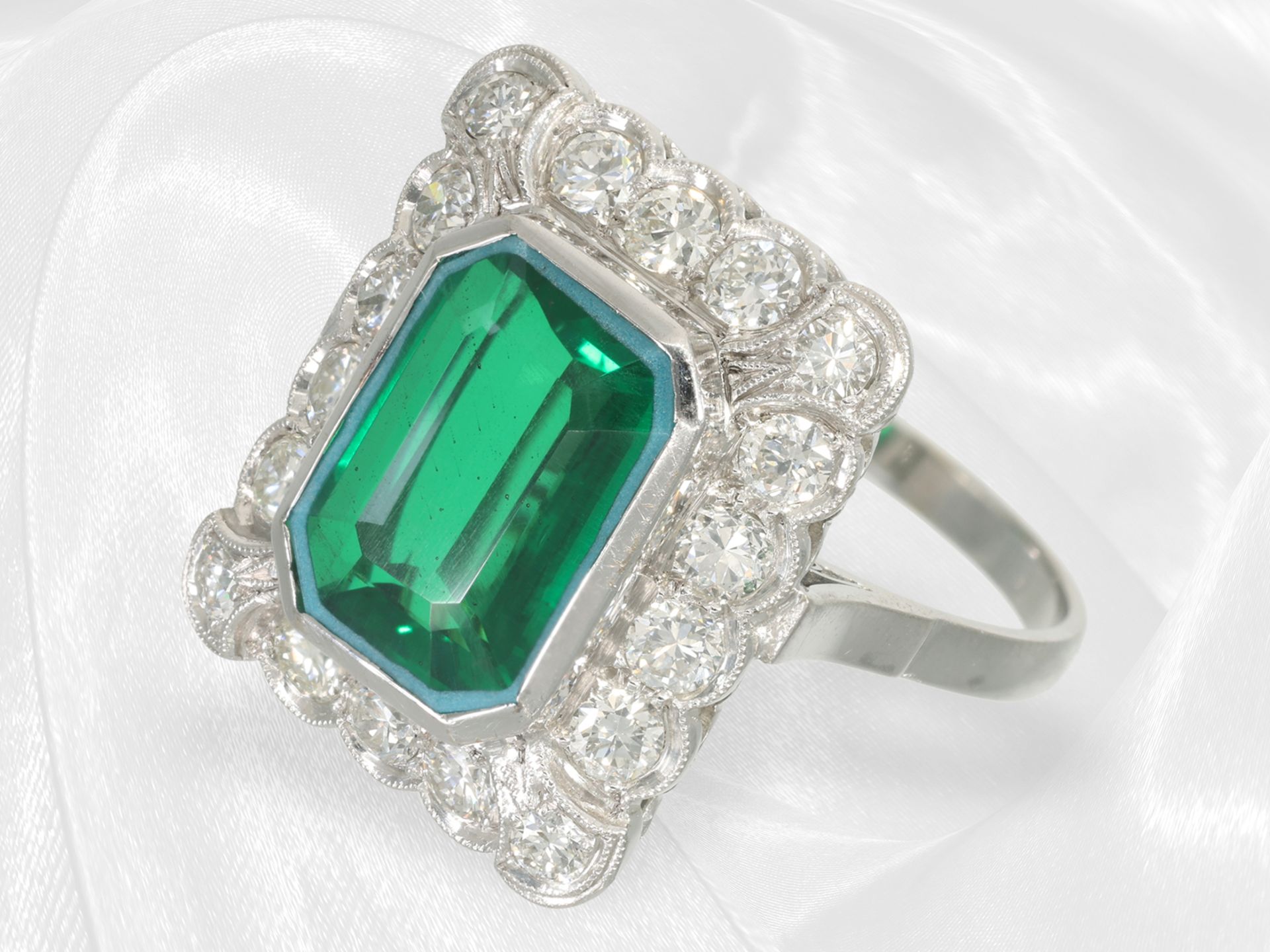Very decoratively crafted goldsmith's ring with brilliant-cut diamonds and large tourmaline, a total - Image 7 of 10