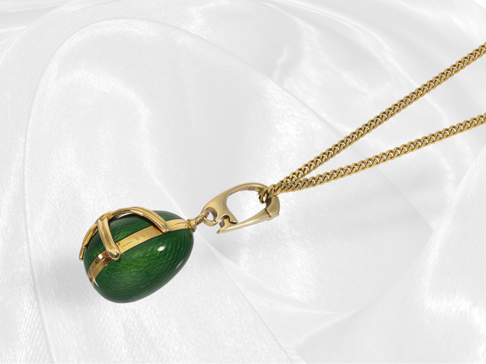 High-quality Fabergé enamel pendant with brilliant-cut diamonds, 18K gold, limited edition, with nec - Image 8 of 12