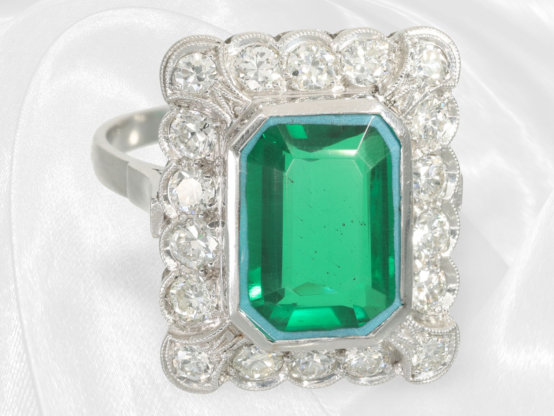 Very decoratively crafted goldsmith's ring with brilliant-cut diamonds and large tourmaline, a total - Image 5 of 10