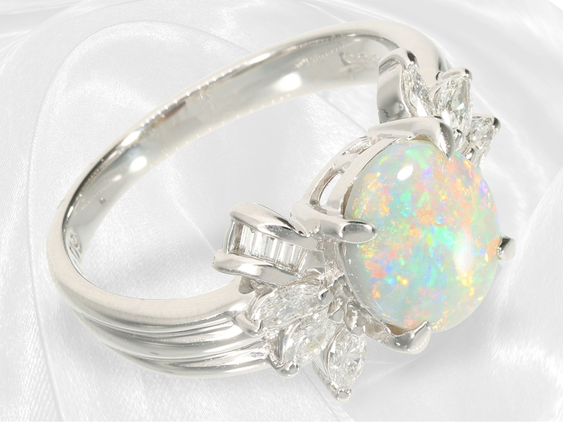 Fine and unworn 900 platinum opal/diamond goldsmith ring - Image 10 of 10