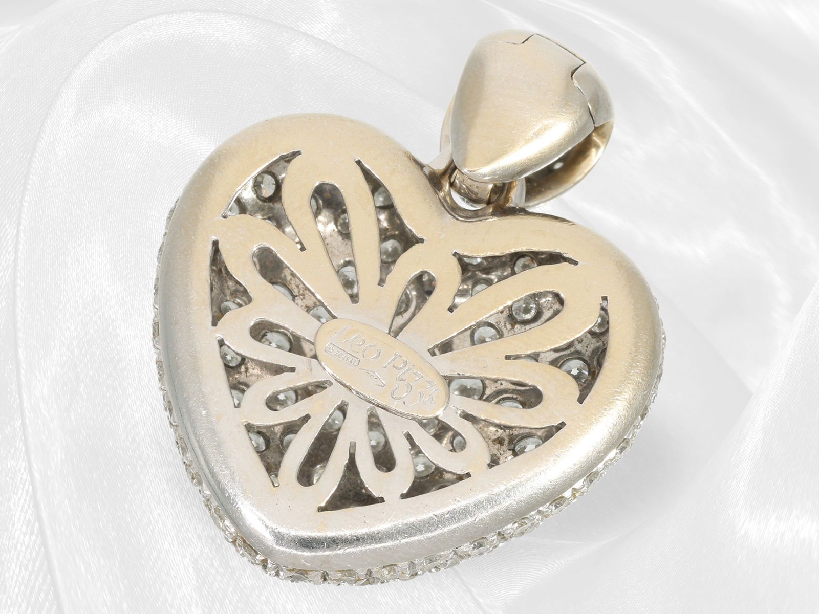 Italian richly set brilliant-cut diamond heart pendant, approx. 4ct brilliant-cut diamonds - Image 7 of 8