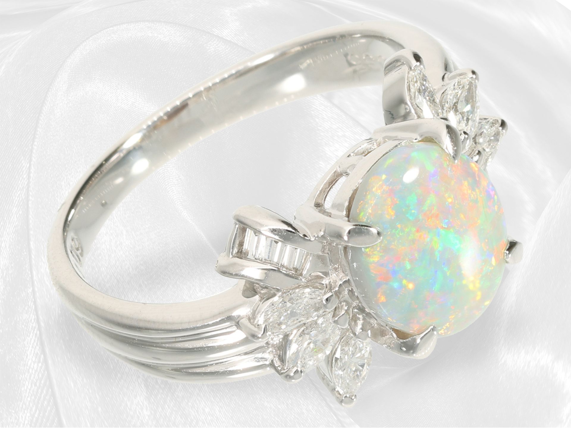 Fine and unworn 900 platinum opal/diamond goldsmith ring - Image 9 of 10