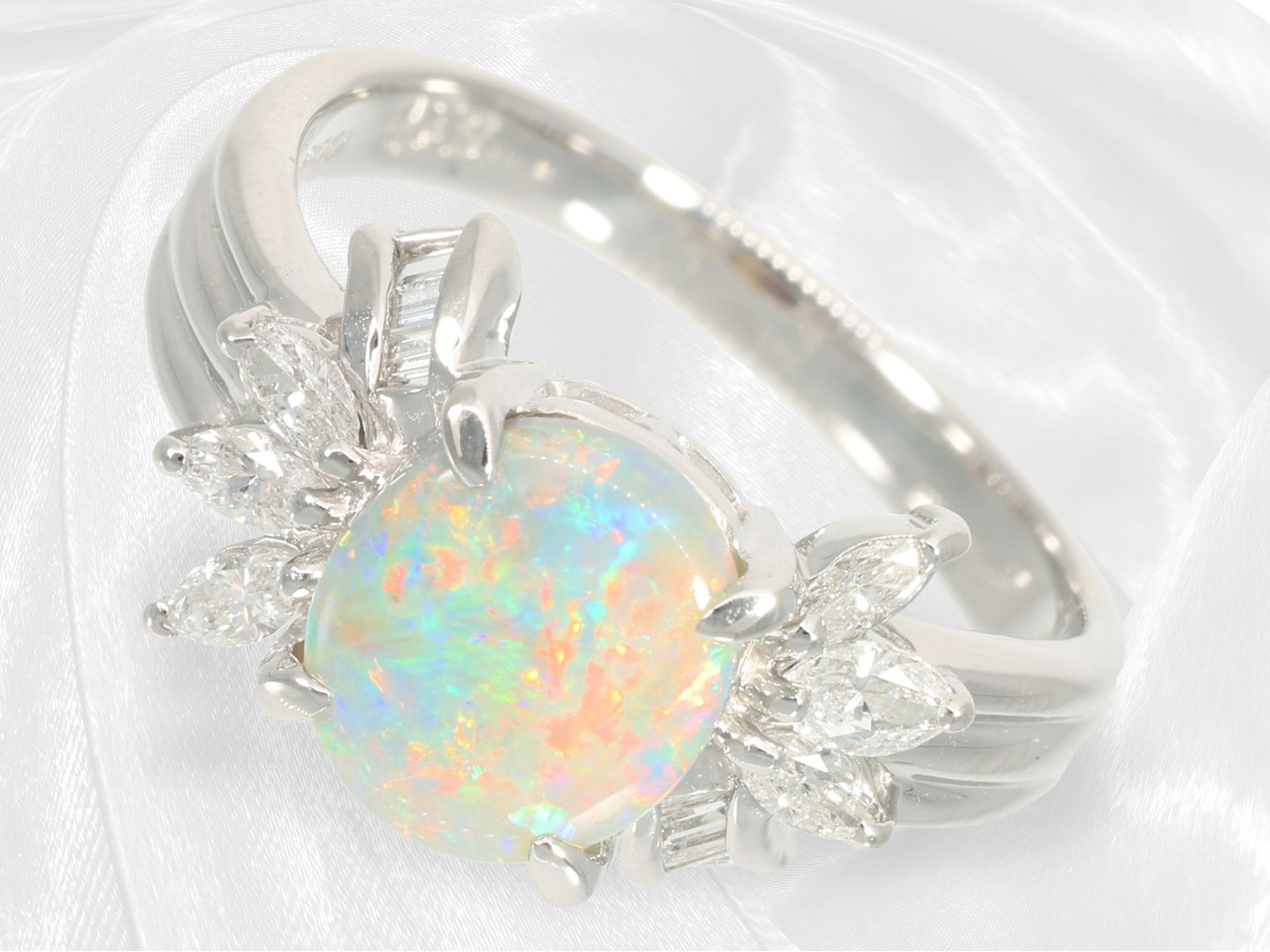 Fine and unworn 900 platinum opal/diamond goldsmith ring - Image 6 of 10