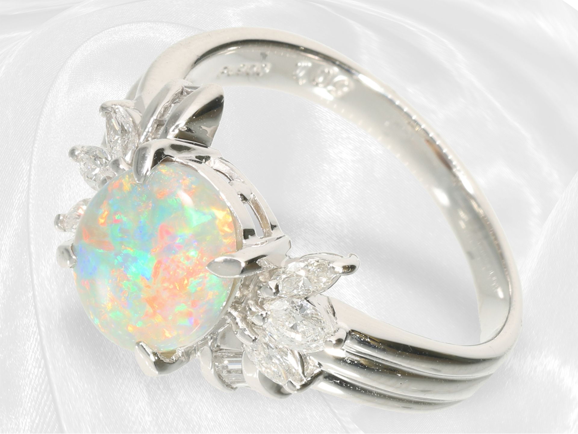 Fine and unworn 900 platinum opal/diamond goldsmith ring - Image 2 of 10