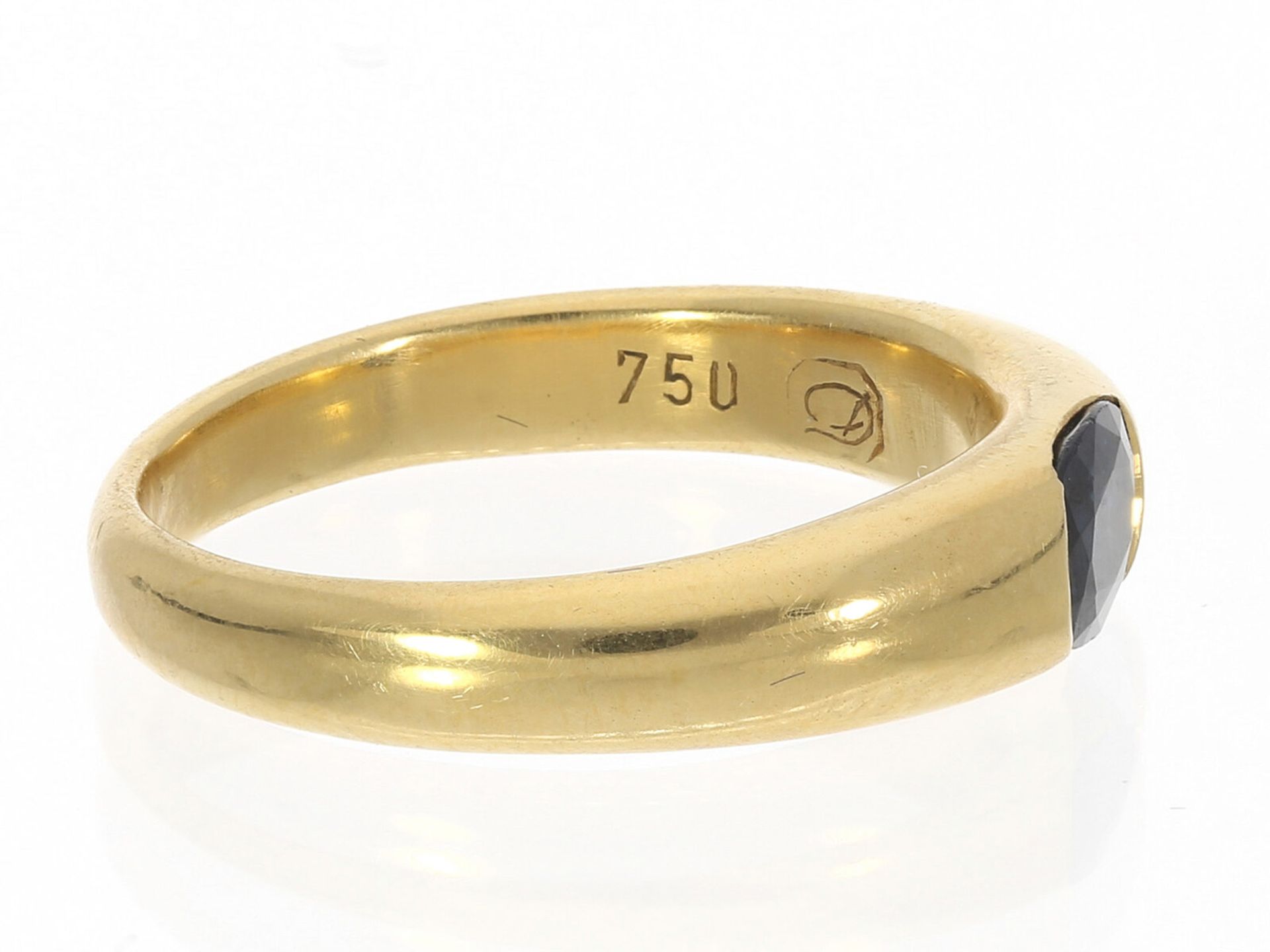 Ring: Solider Bandring aus 18K Gold mit Saphirbesatz - Image 2 of 2