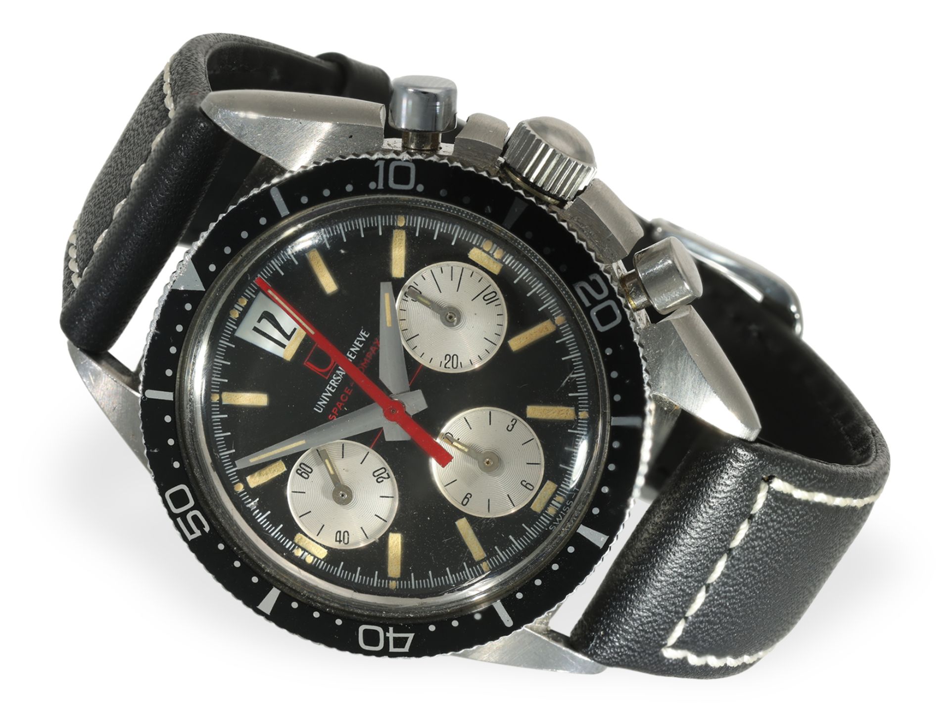 Wristwatch: vintage Sport Chronograph Universal Geneve Space Compax REF 885104/01, ca. 1970