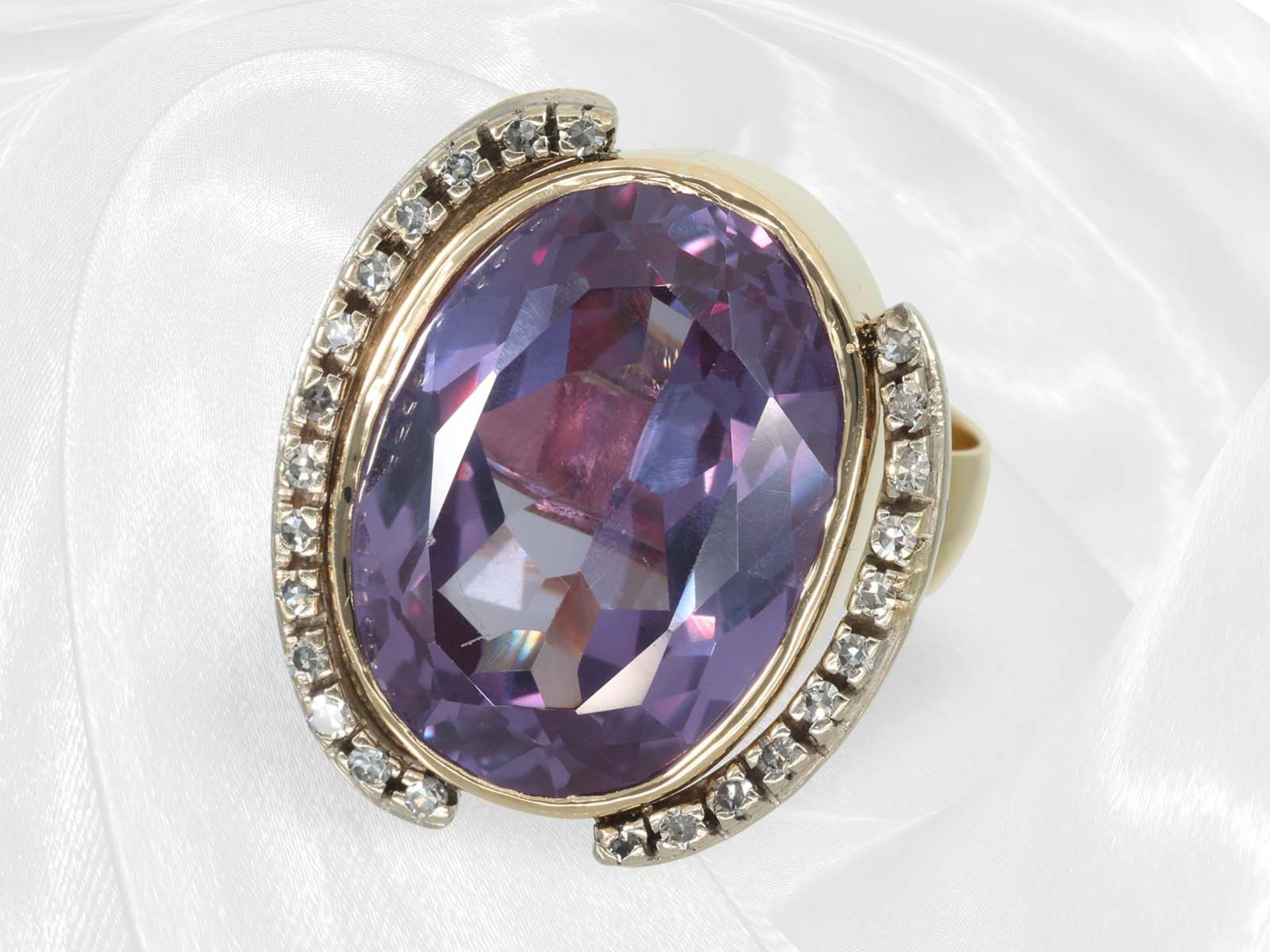 Ring: handmade, decorative amethyst/diamond goldsmith ring - Image 3 of 6