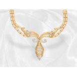 Chain: very decorative 18K gold vintage diamond necklace