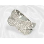 Decoratively crafted, heavy brilliant-cut diamond ring by Christ in overcross design, approx. 1.2ct,