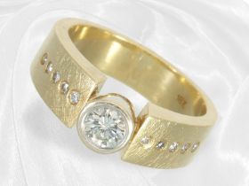 Ring: Moderner Brillant-Goldschmiedering aus 18K Gelbgold