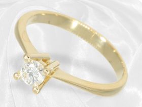 Ring: 18K goldener Solitär/Brillant-Goldschmiedering, ca. 0,3ct