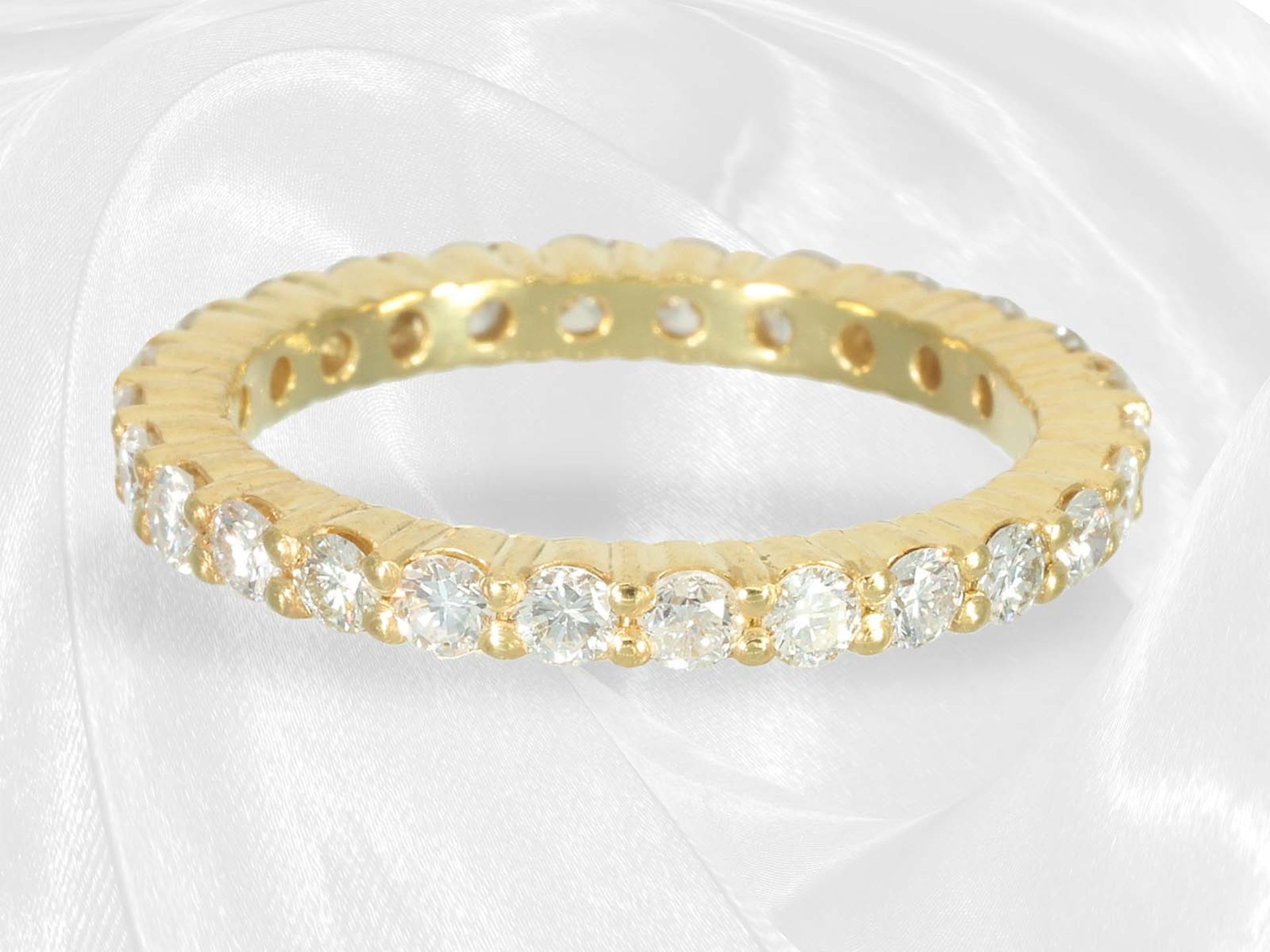 Fine vintage brilliant-cut diamond/memoire gold ring in 18K yellow gold, approx. 0.96ct - Image 3 of 3
