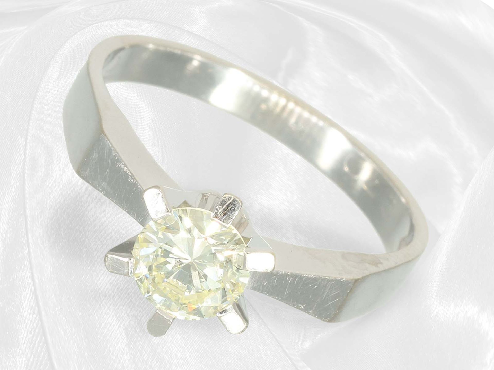 Vintage solitaire brilliant-cut diamond goldsmith ring, approx. 0.7ct brilliant-cut diamond - Image 2 of 4