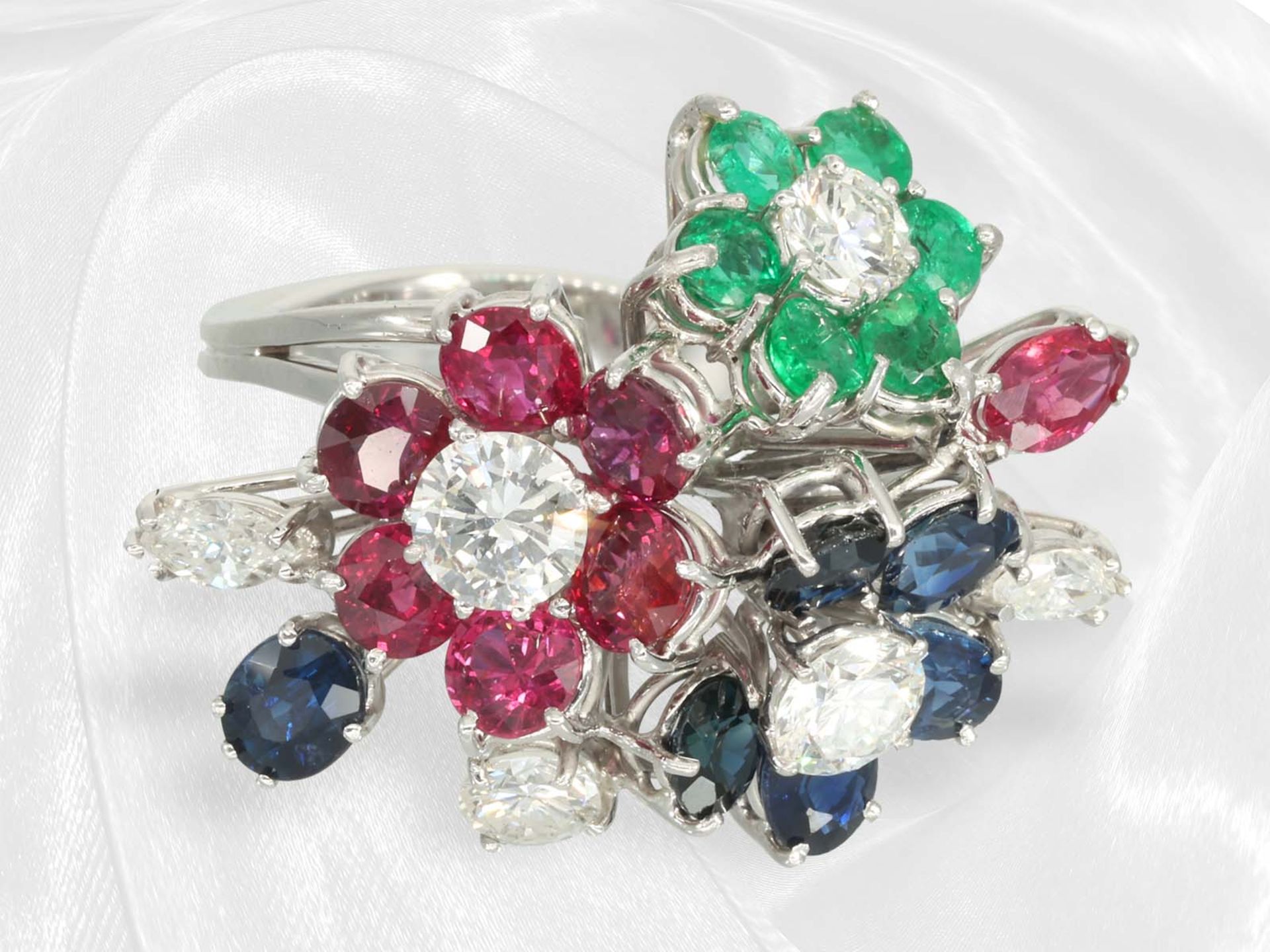 Very attractive cocktail ring with rubies, sapphires, emeralds and brilliant-cut diamonds, highly re - Image 2 of 4