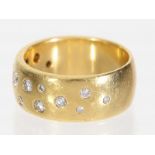 Ring: ungewöhnlicher Goldschmiede-Brillantring "Sternenhimmel", ca. 0,36ct