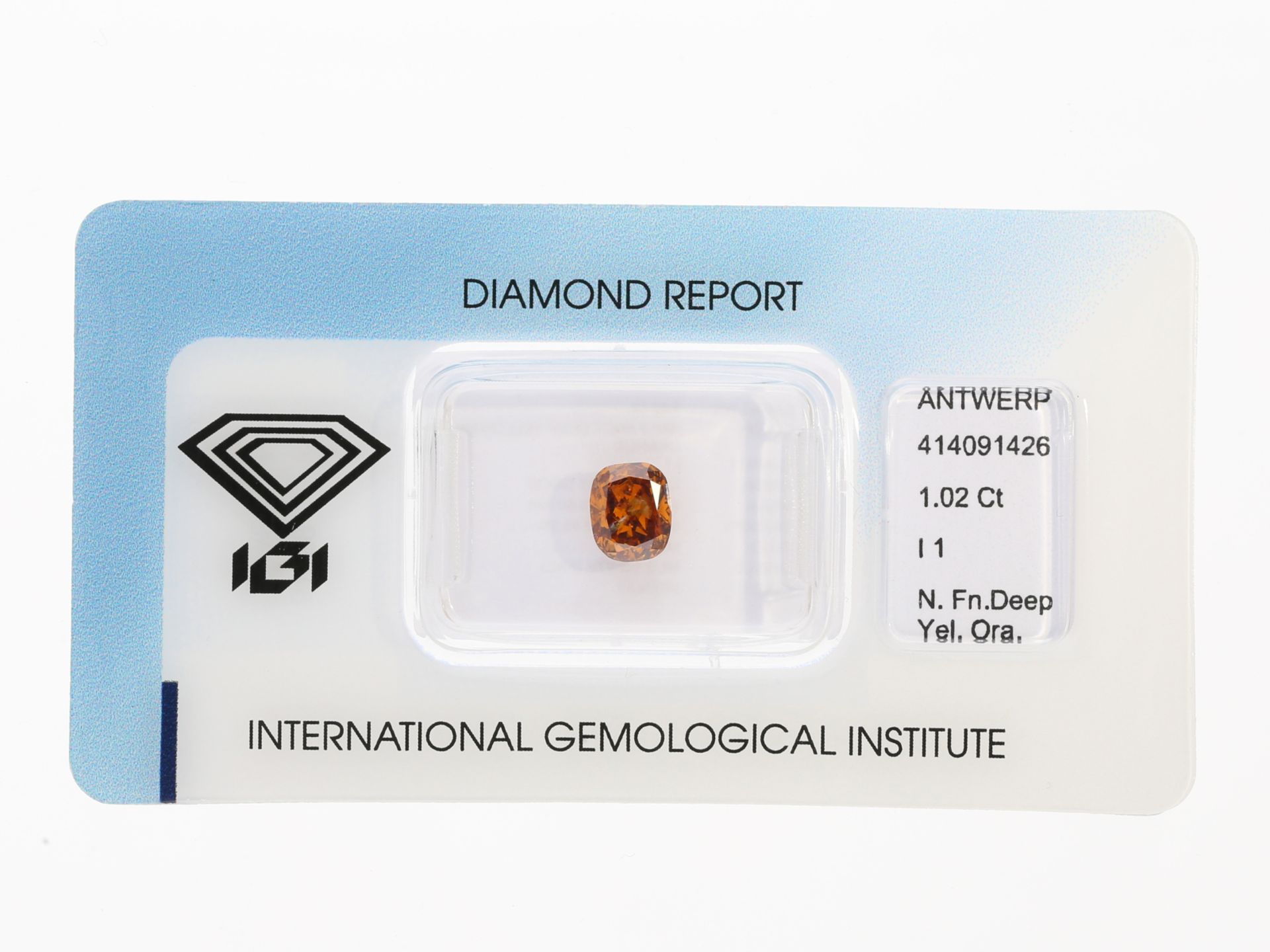 Natürlicher Fancy Diamant im Cushion-Cut, 1,02ct, Farbe Deep Yellowish Orange, mit IGI Report