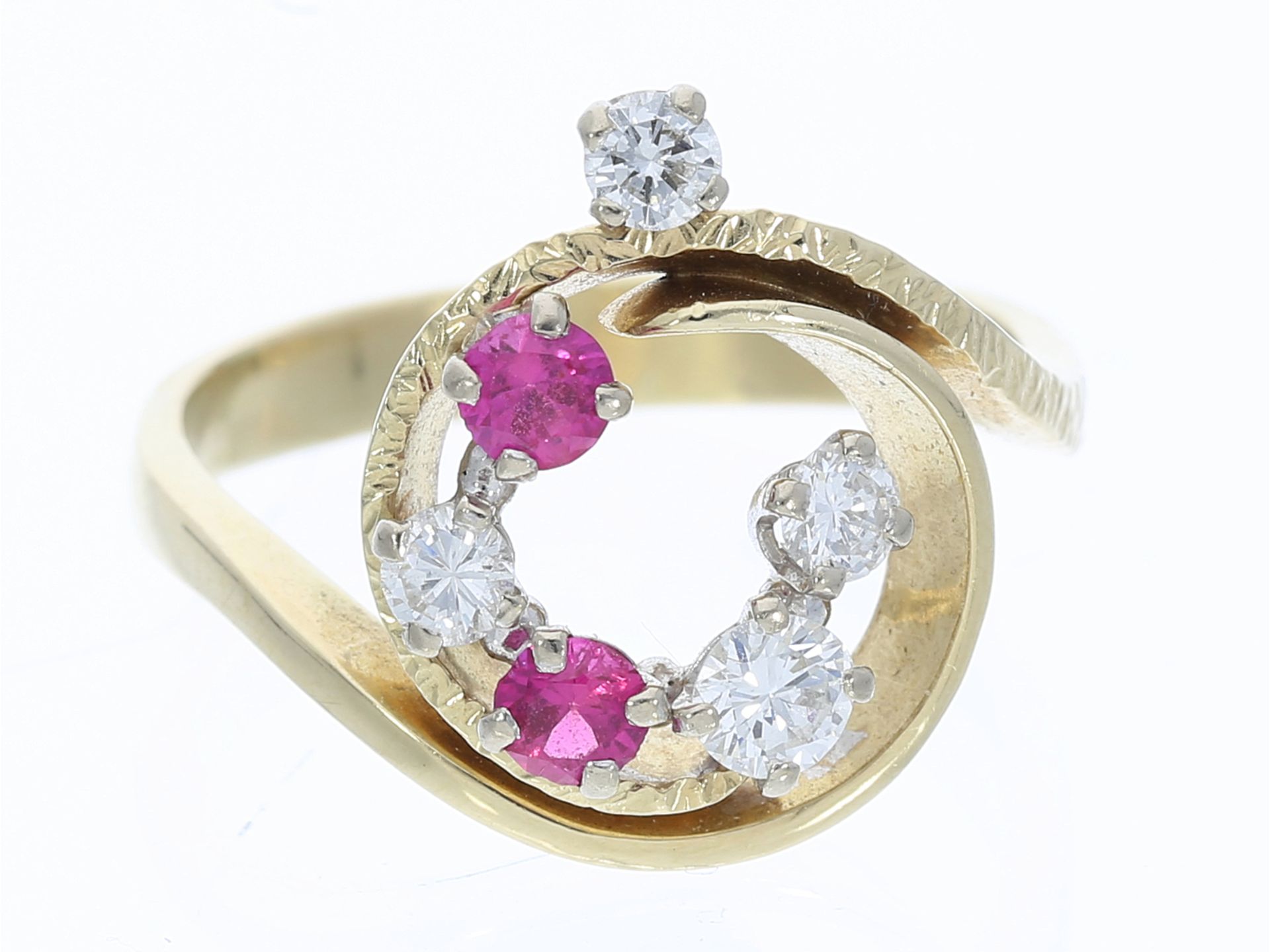 Ring: eleganter vintage Rubin/Brillant-Goldschmiedering