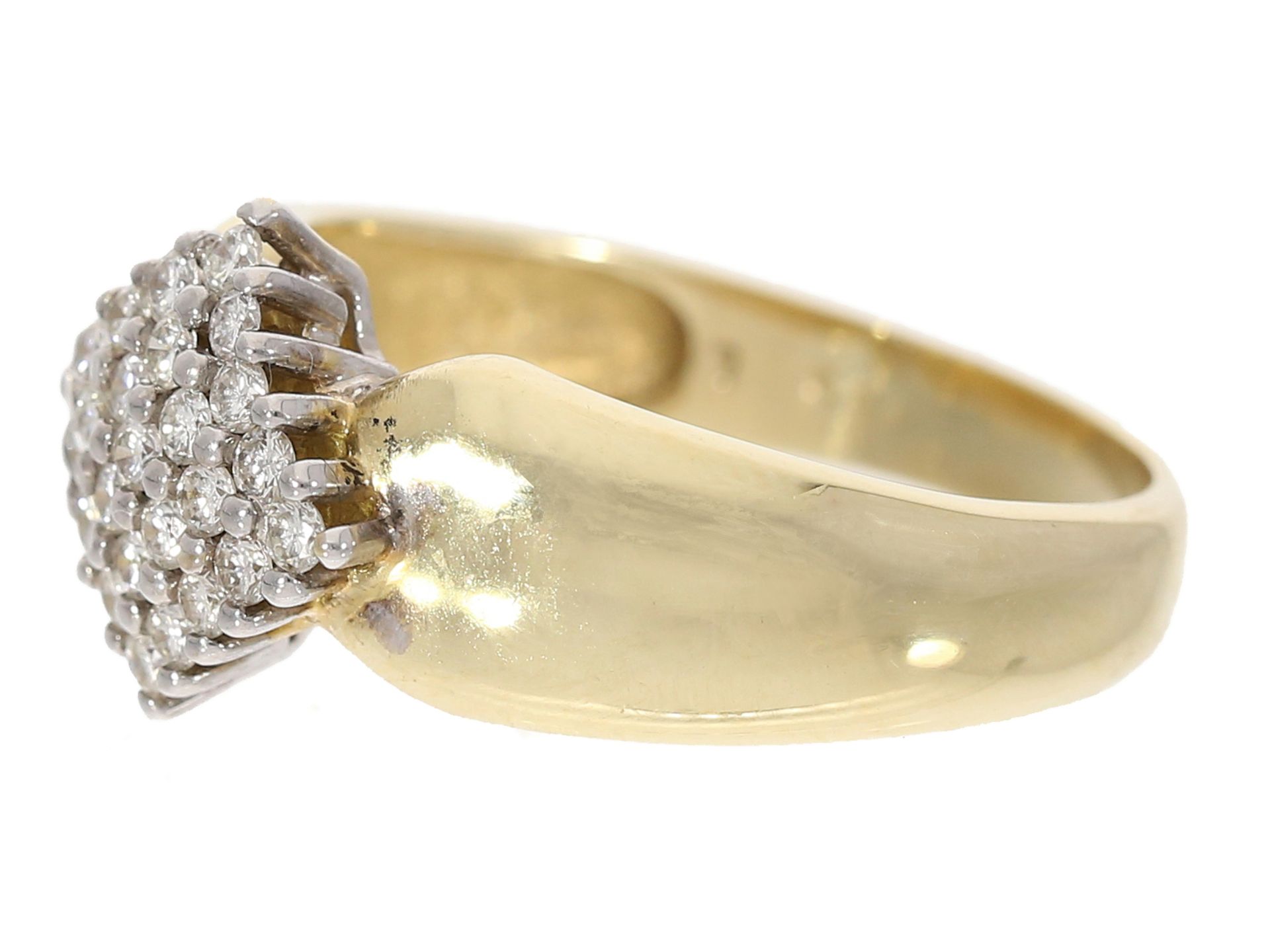 Ring: hochwertiger Brillant-Goldschmiedering, ca. 0,52ct - Image 2 of 2