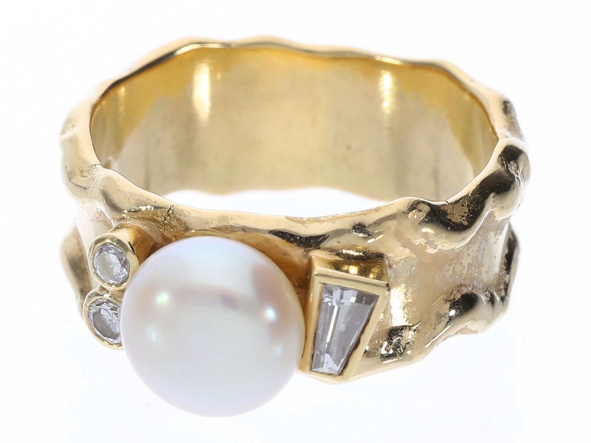 Ring: Designer-Goldschmiedering mit Perle, Diamant- und Brillantbesatz, unikate Handarbeit aus 18K G - Bild 2 aus 3