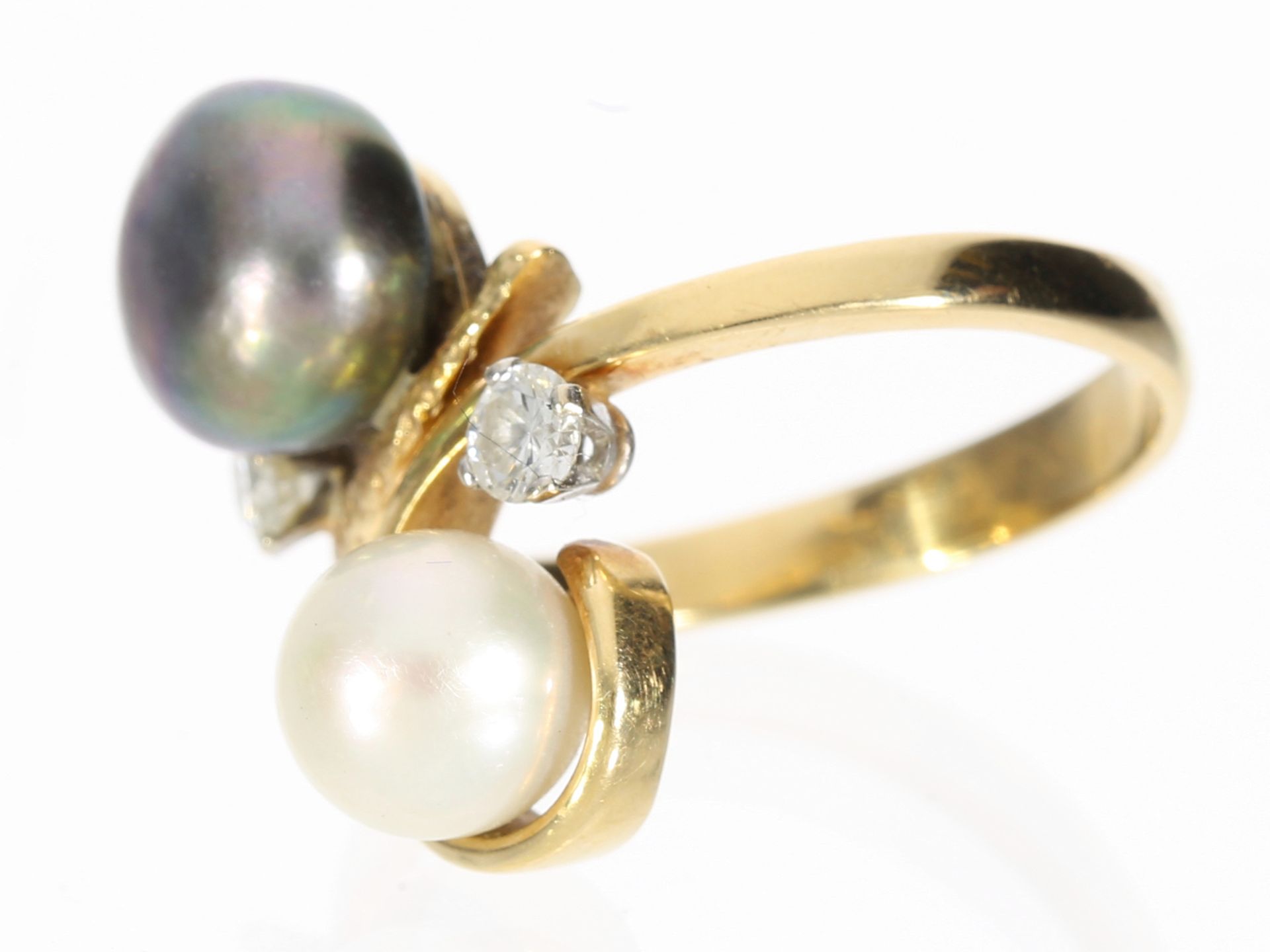 Ring: geschmackvoll gestalteter Designer-Goldschmiedering mit Perlen und Brillanten, unikate Handarb - Bild 2 aus 3