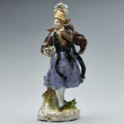 Trachtenfigur Hormetjungfer - Hugo Spieler. Meissen 1850-1924.