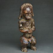Sitzende männliche Reliquiarfigur, Fang, Kamerun, erste Hälfte 20. Jahrhundert