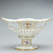 Ovale Tazza - Blumenbukett. Meissen 1850-1924.