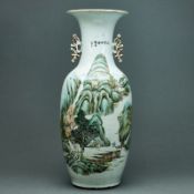 Vase mit Landschaftsmalerei, China, wohl um 1900